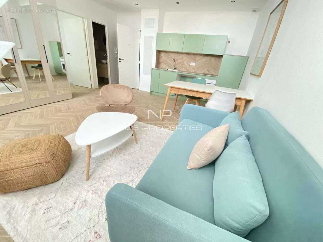 Appartement à NICE