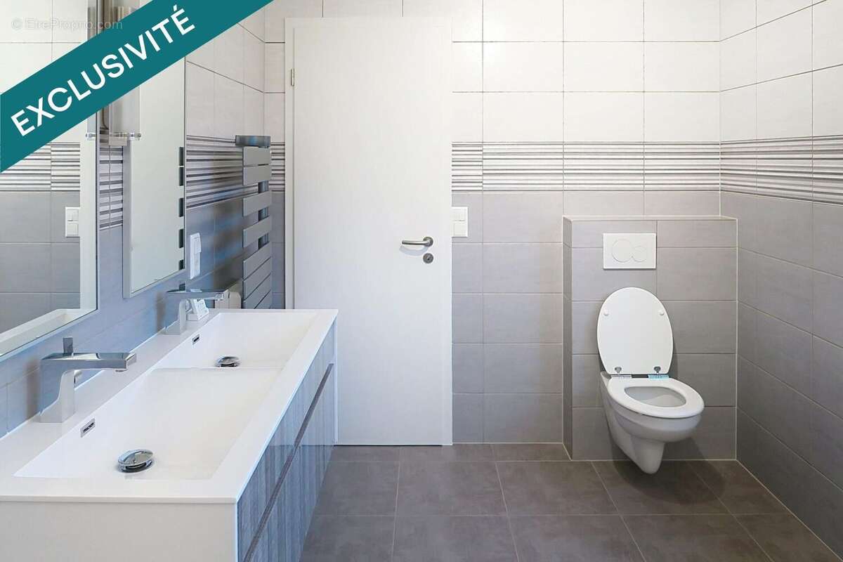 Photo 3 - Appartement à AUDUN-LE-TICHE