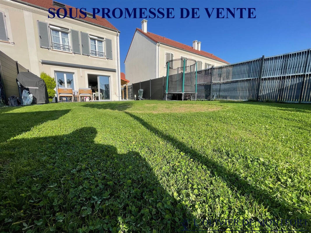 Maison à BEYNES