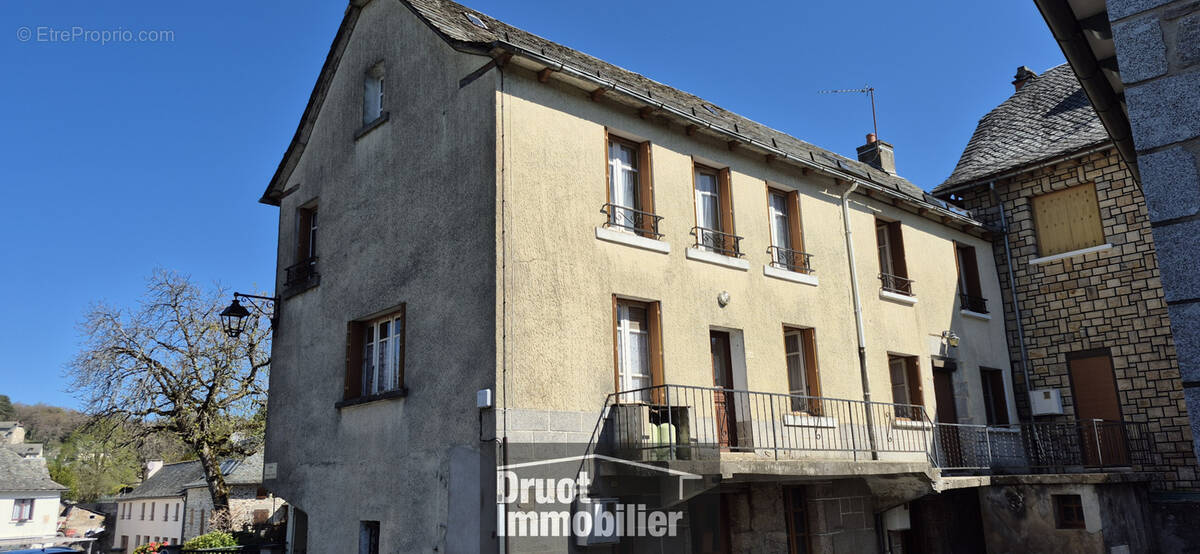 Maison à FLORENTIN-LA-CAPELLE