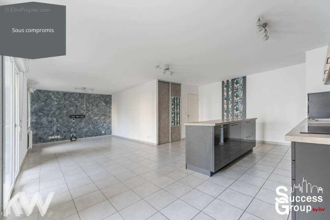 Appartement à LYON-8E