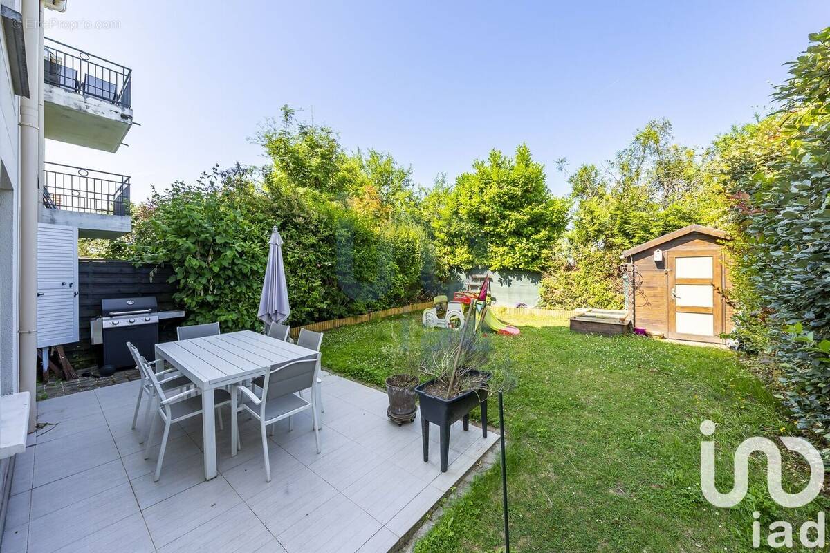Photo 1 - Appartement à SAINT-FARGEAU-PONTHIERRY