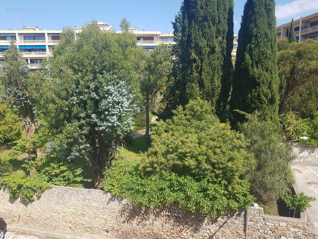 Appartement à HYERES