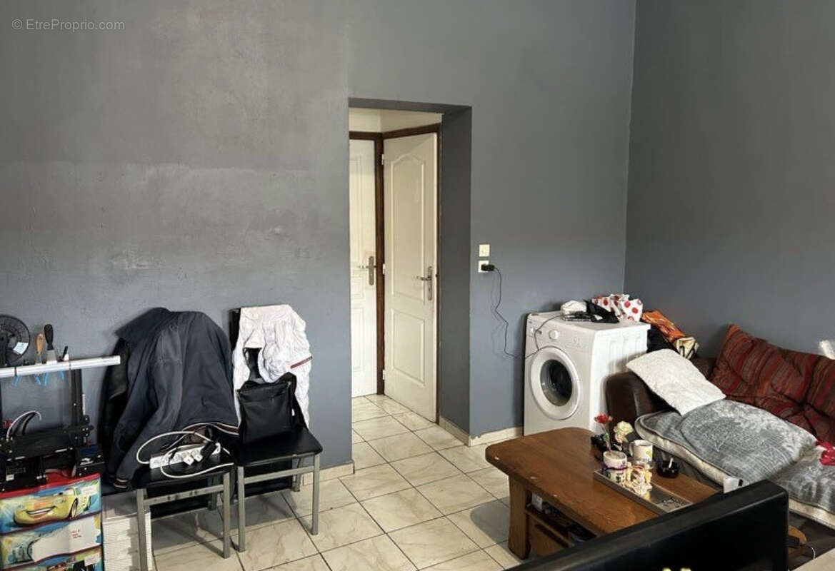 Maison à QUAROUBLE