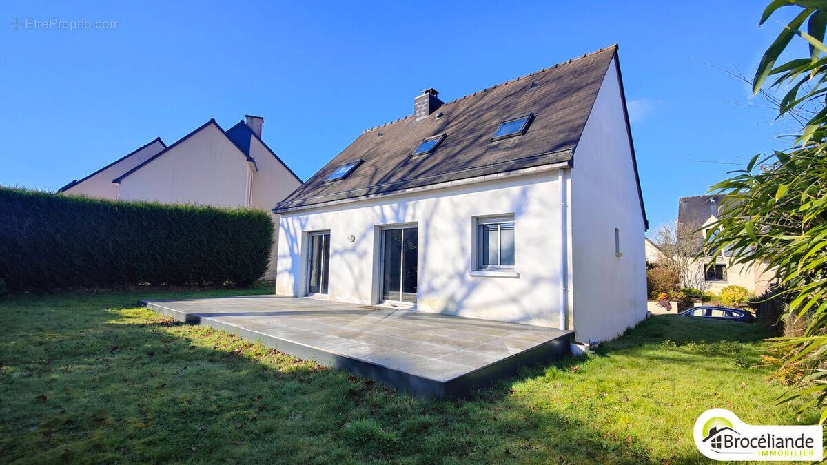 Maison à PACE