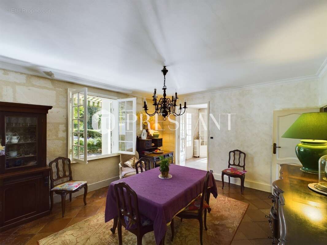 Maison à CENAC