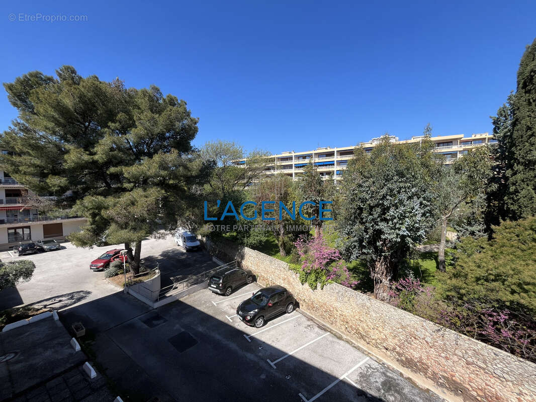 Appartement à HYERES