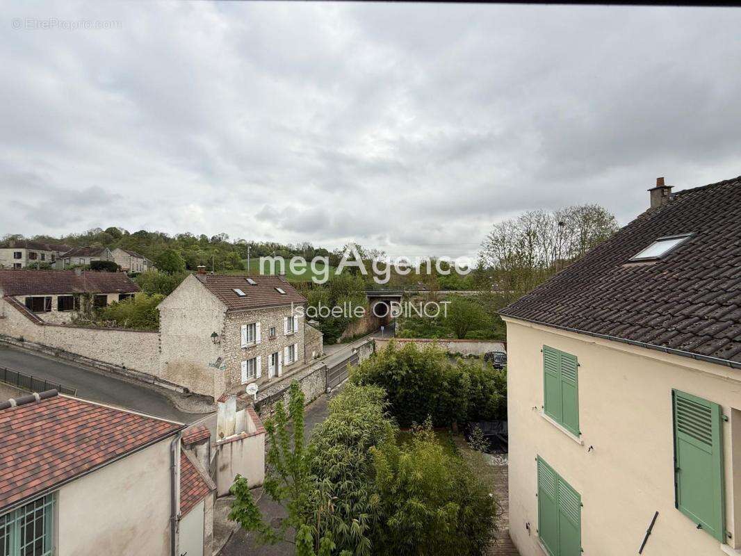 Appartement à MAREIL-SUR-MAULDRE