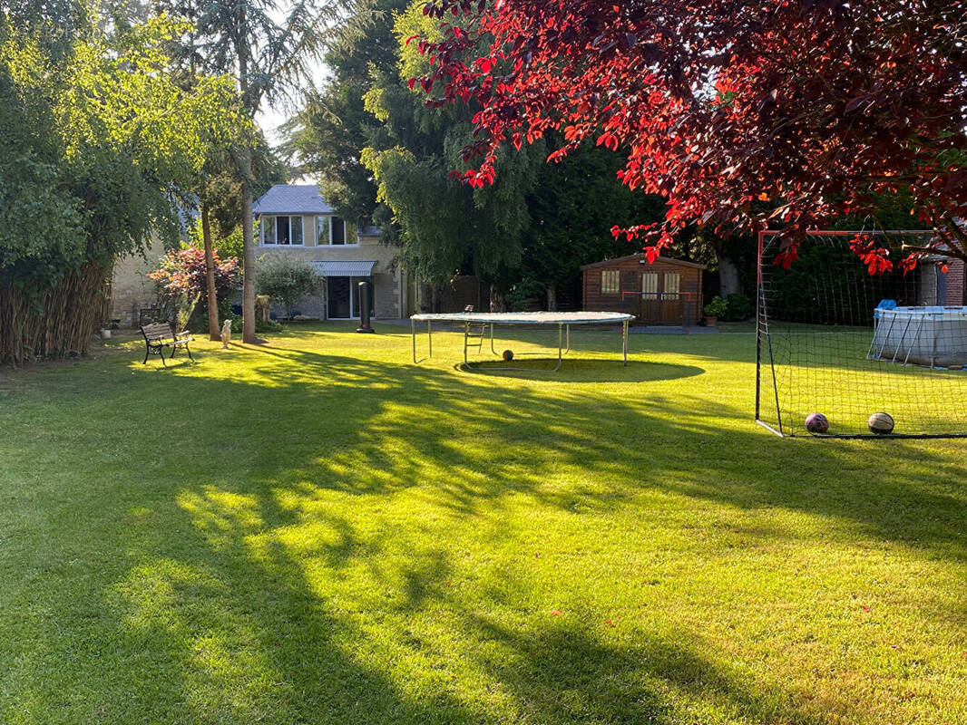 Maison à MEZIDON-CANON