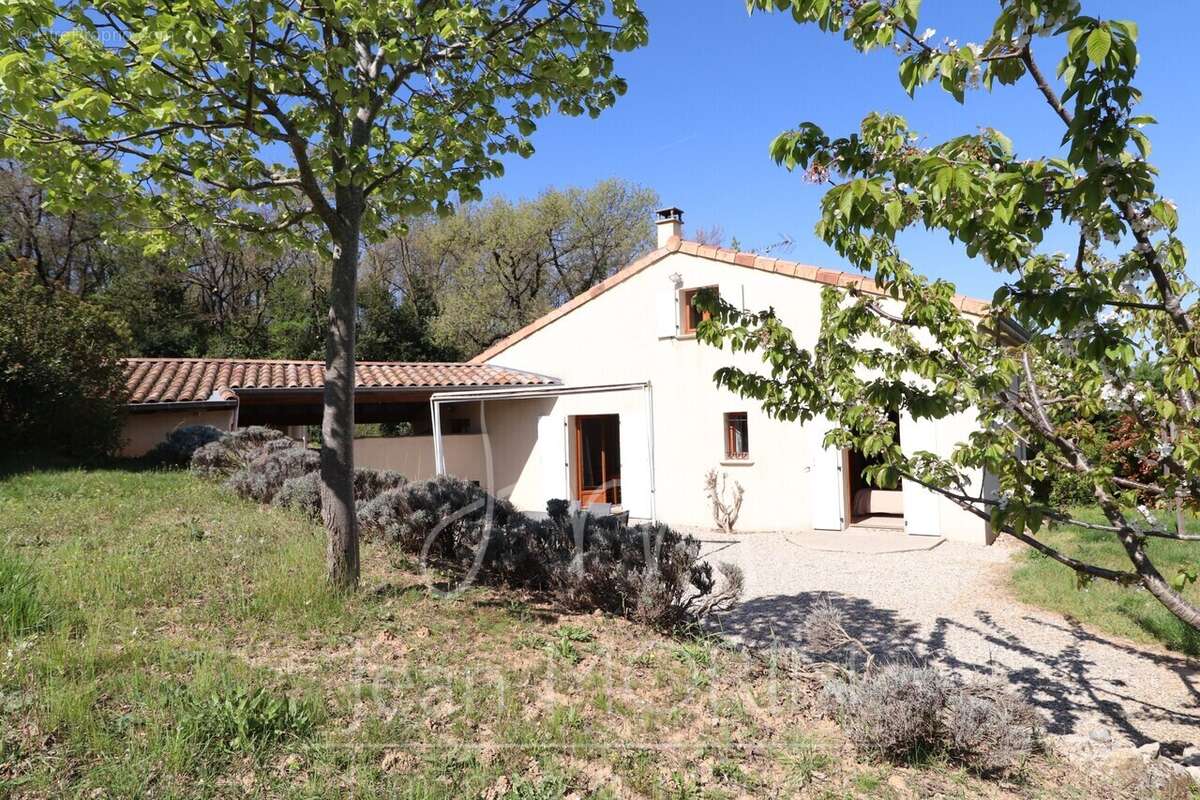 Maison à GRANE