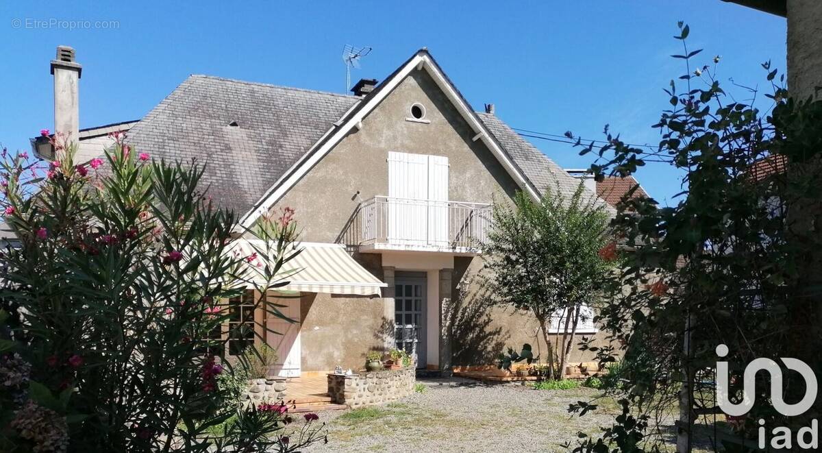 Photo 1 - Maison à PONTACQ