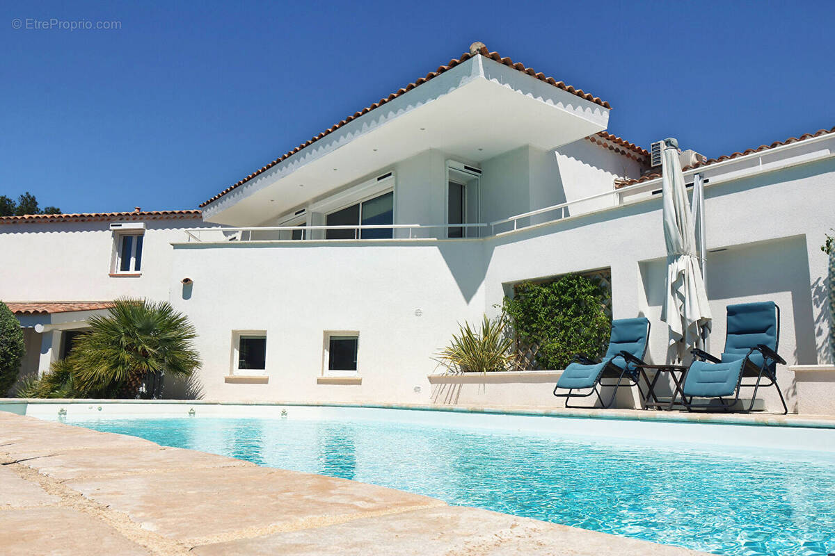 Maison à ENSUES-LA-REDONNE