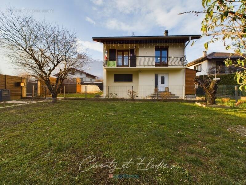 Maison à FRONTENEX