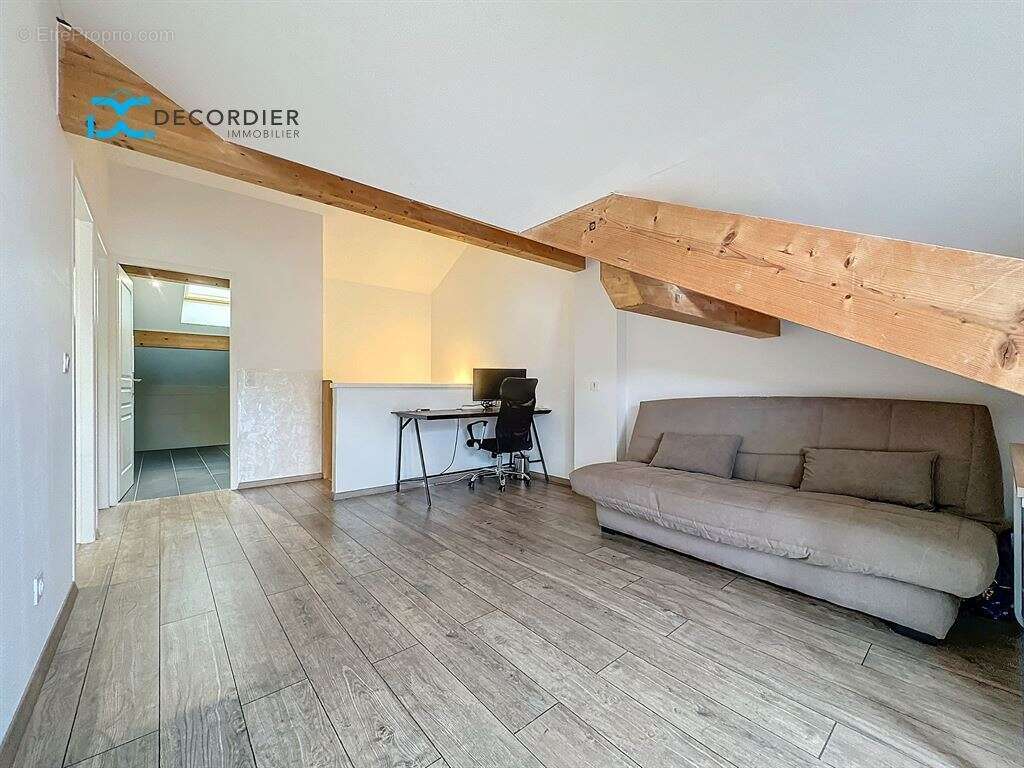 Appartement à EVIAN-LES-BAINS