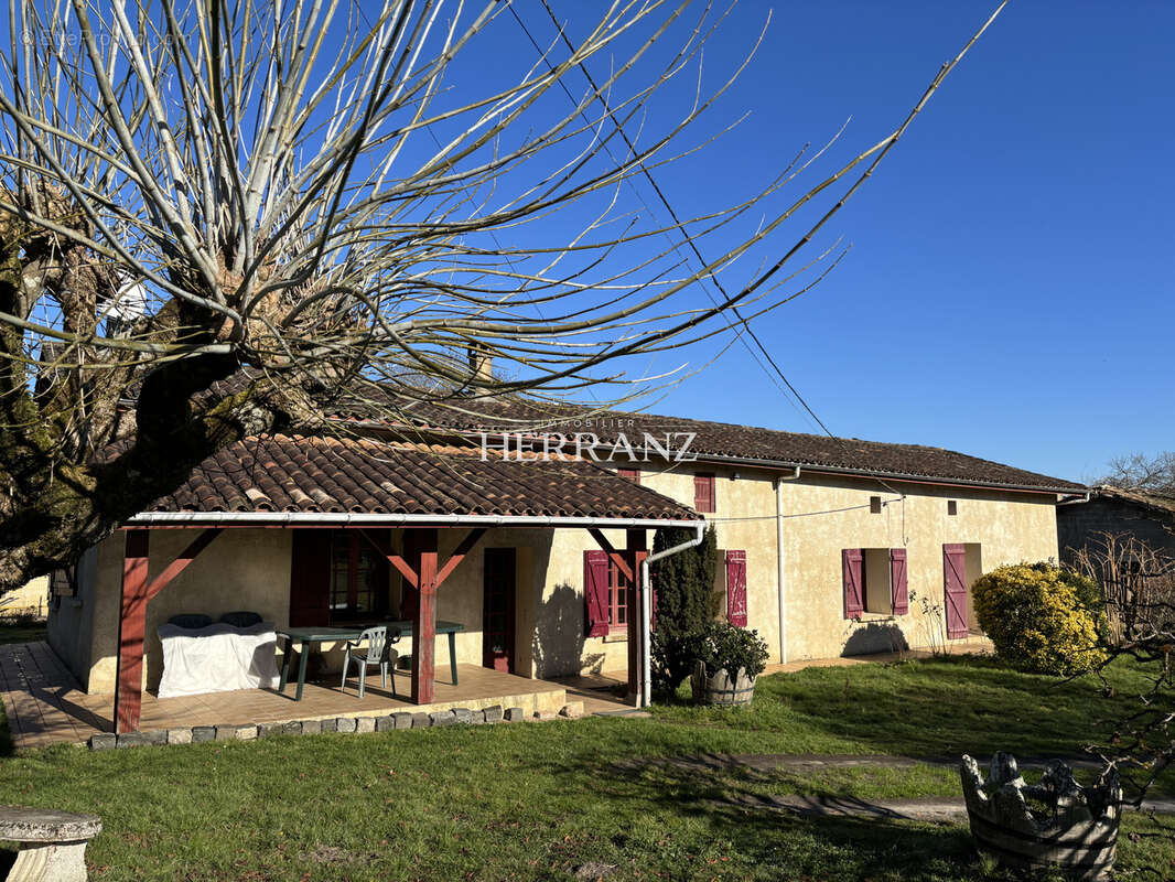 Maison à LARUSCADE