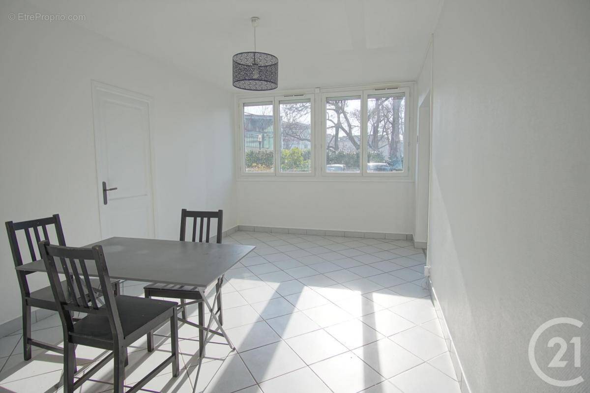 Appartement à ORLY