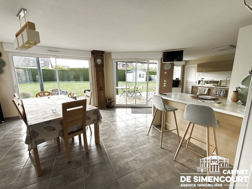 Appartement à GLISY