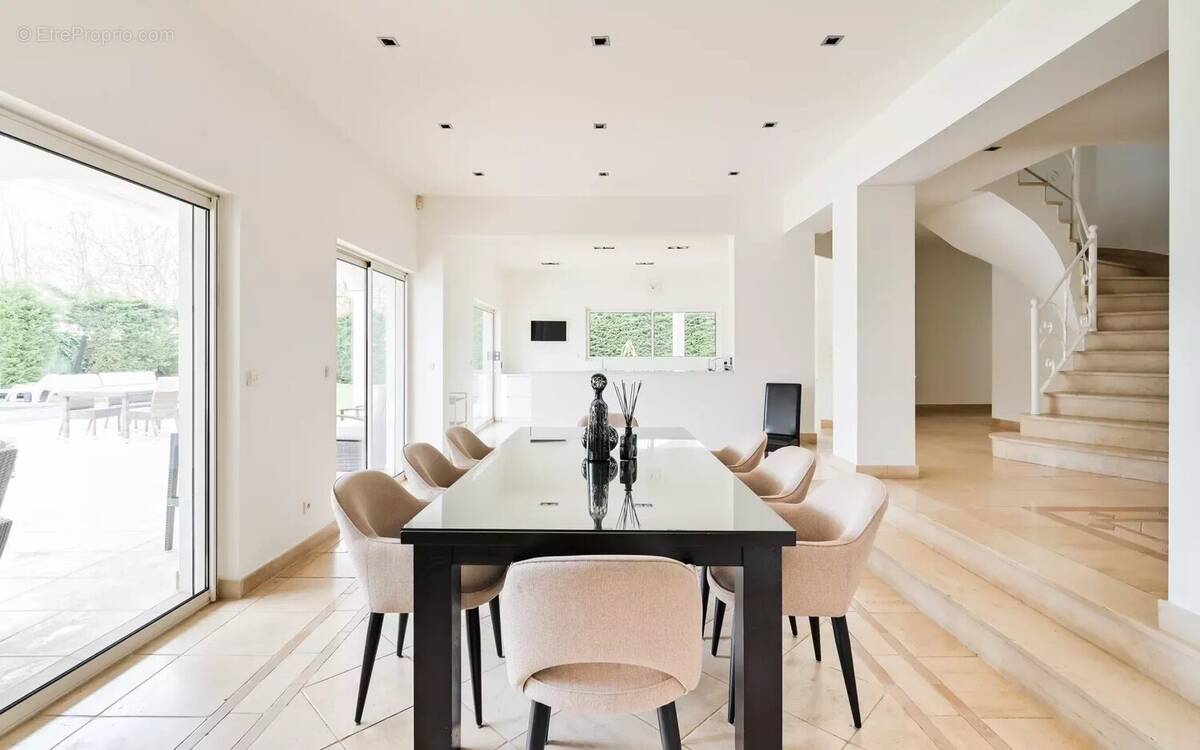 Maison à ECULLY