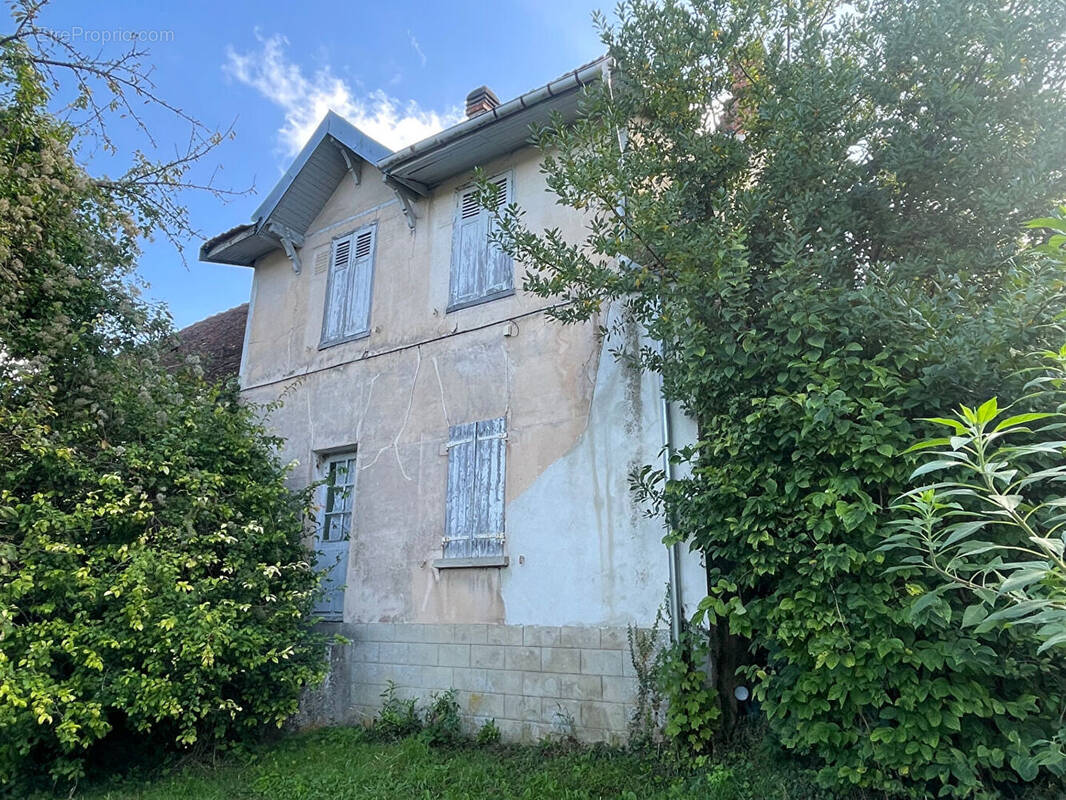 Maison à DORMANS