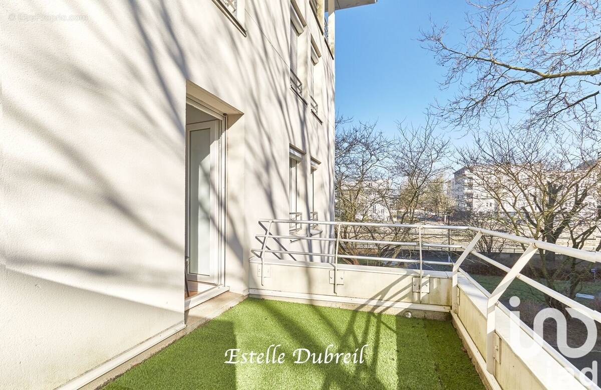 Photo 1 - Appartement à GUYANCOURT