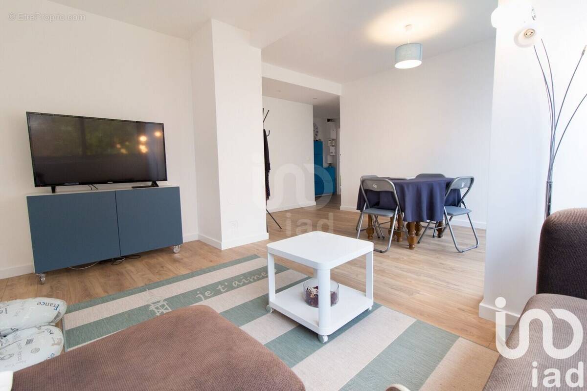 Photo 1 - Appartement à SAVIGNY-SUR-ORGE