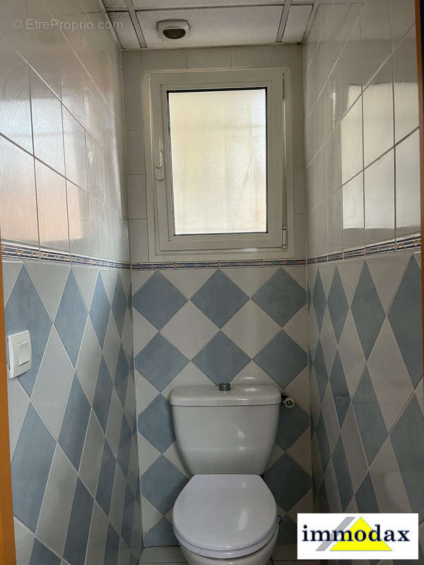 WC - Appartement à DAX