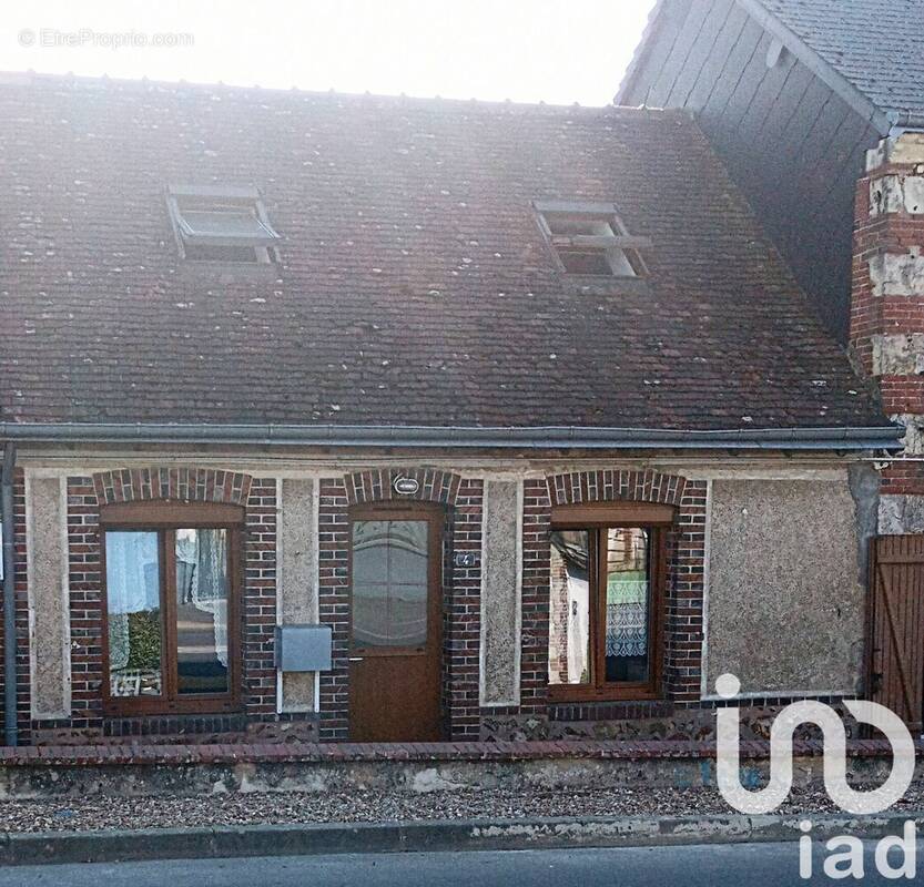Photo 1 - Maison à LA BAZOCHE-GOUET