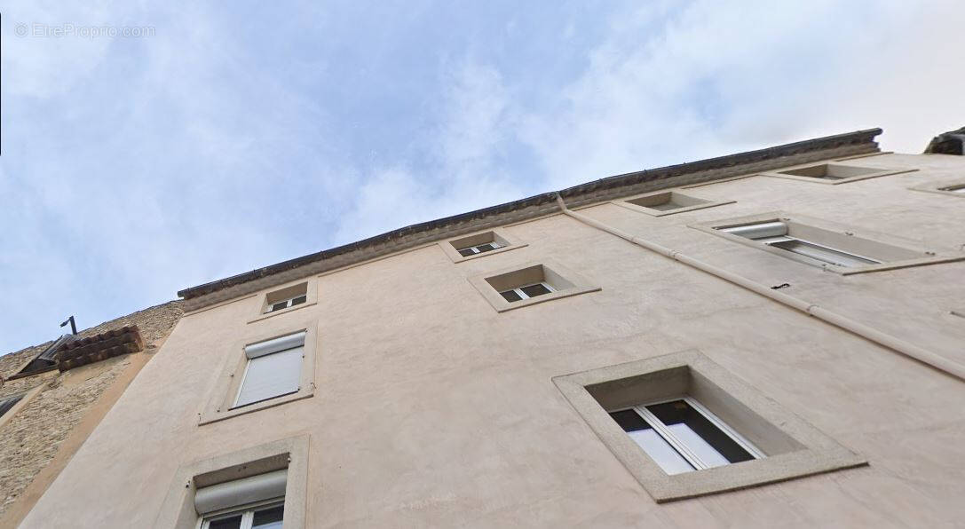 Appartement à APT