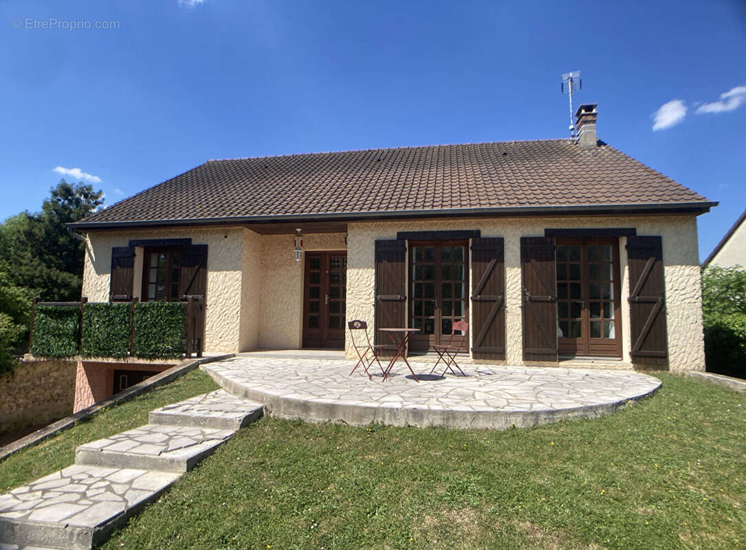 Maison à HANCHES