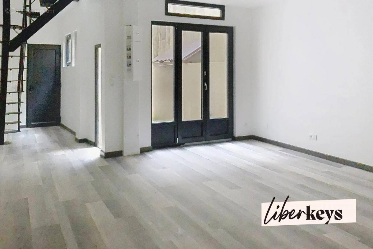 Appartement à FONTAINEBLEAU