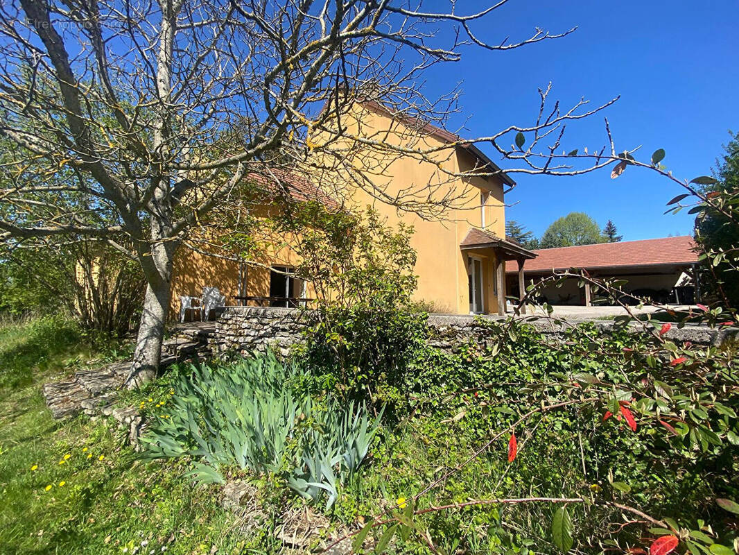 Maison à NUITS-SAINT-GEORGES