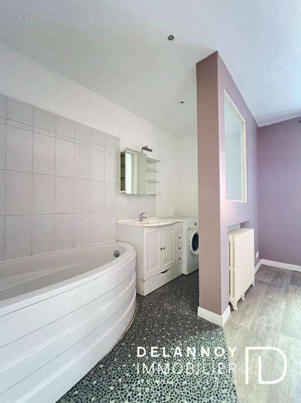 Appartement à LA MADELEINE