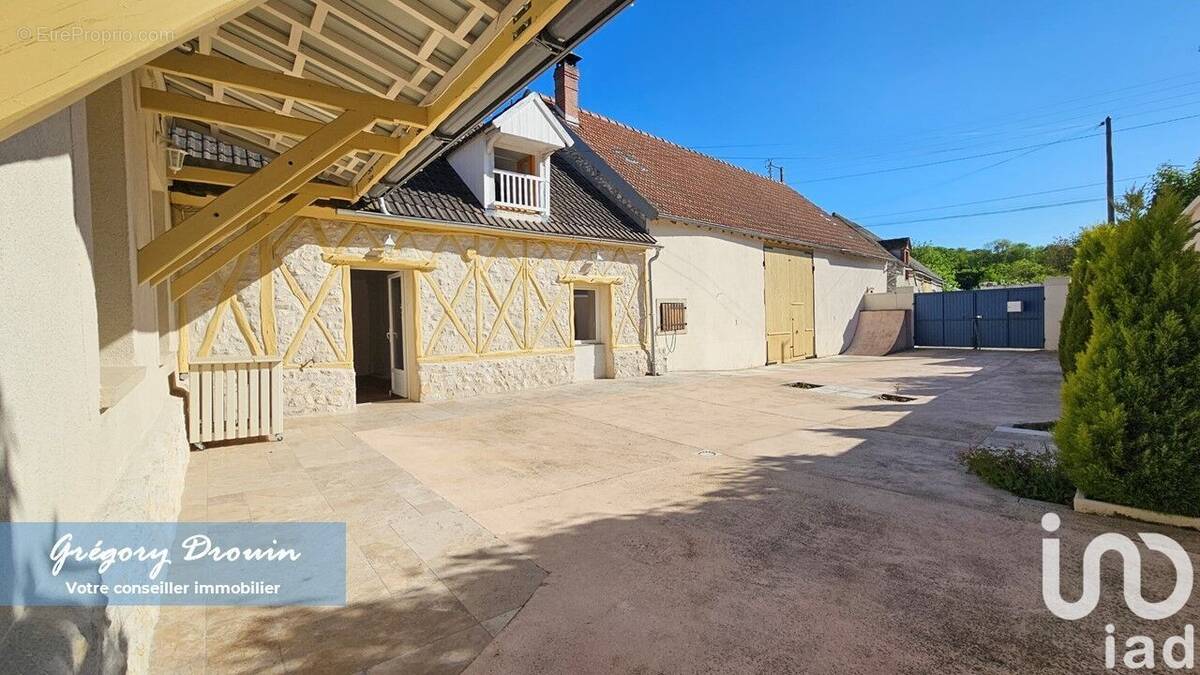 Photo 1 - Maison à CORBEILLES