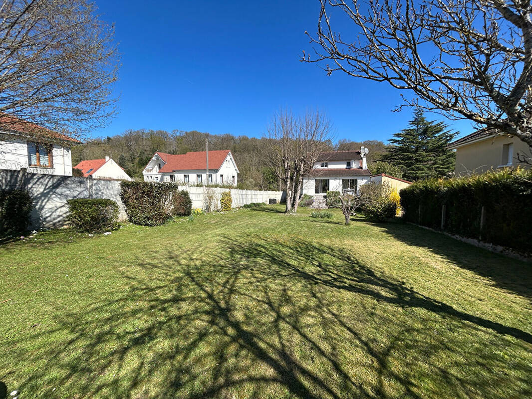 Maison à VAUHALLAN