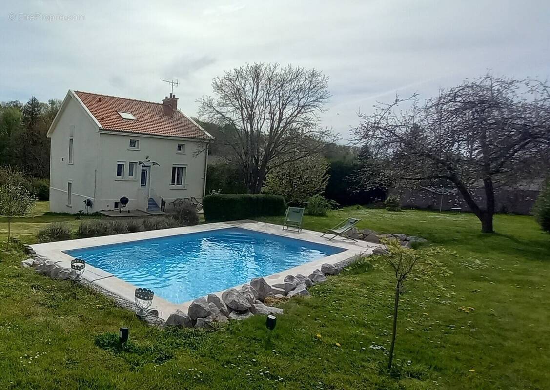 Maison à MAILLY-LE-CAMP