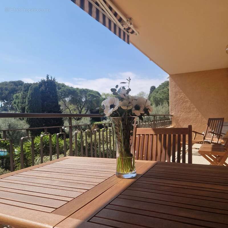 Appartement à VENCE