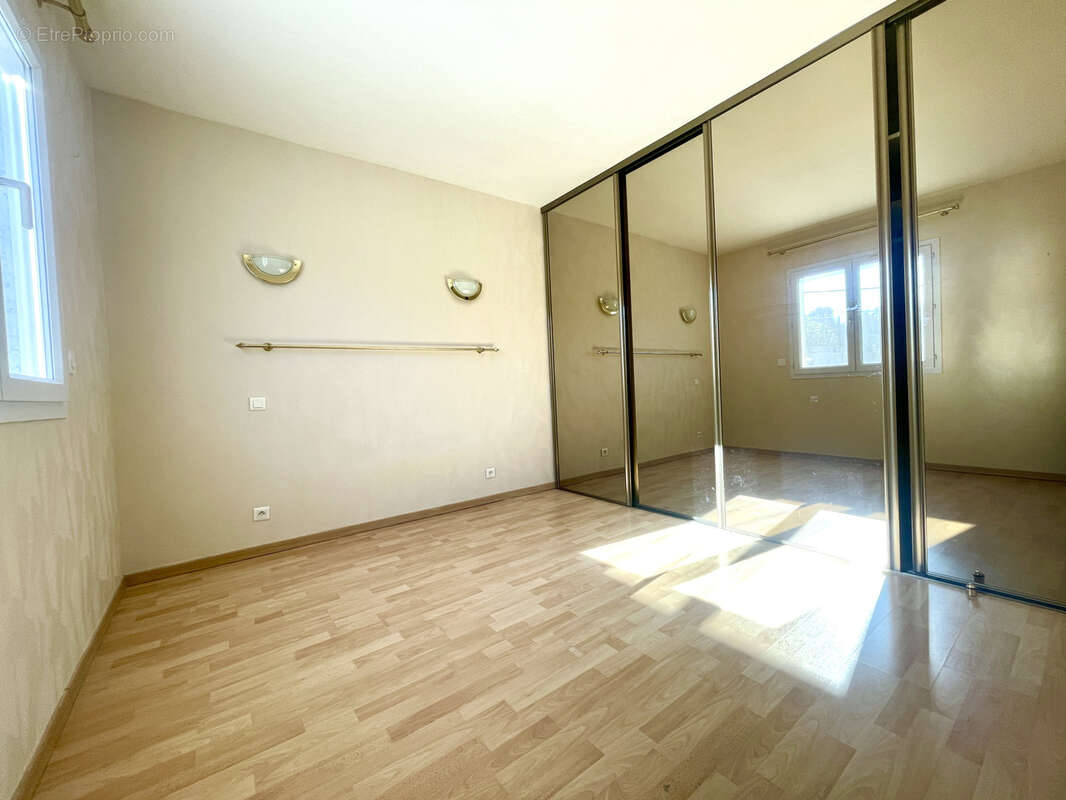Maison à CLERMONT-L&#039;HERAULT