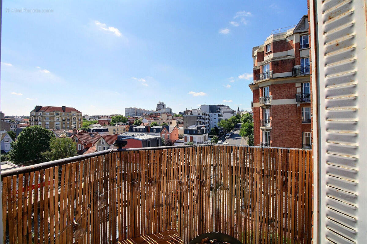 Appartement à COLOMBES