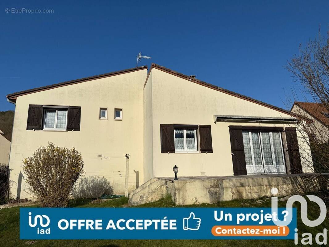 Photo 1 - Maison à BRIONNE