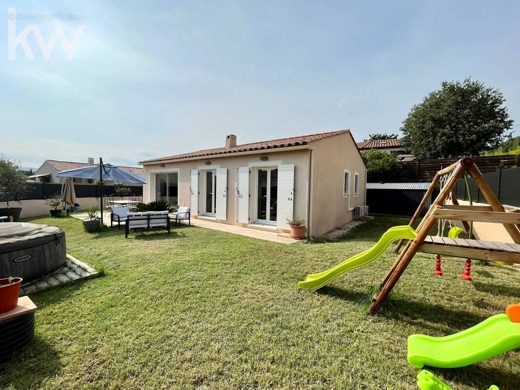 Maison à PIERREFEU-DU-VAR