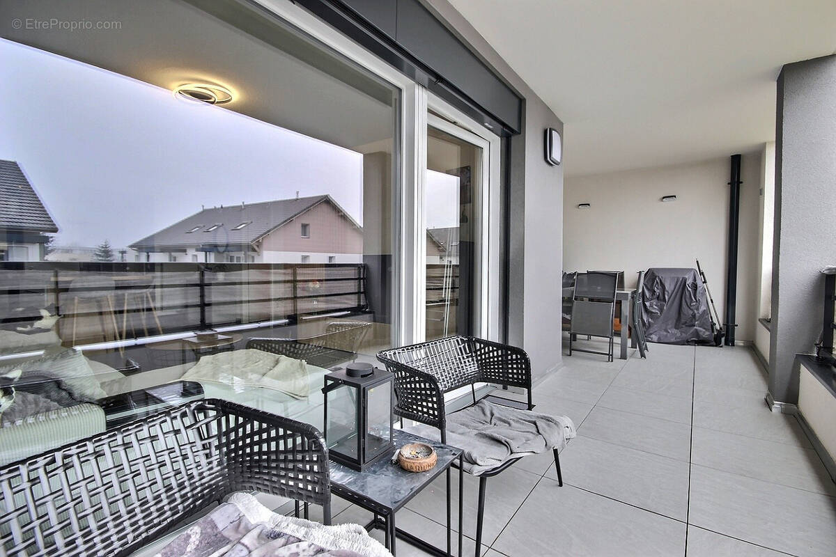 Appartement à AYSE