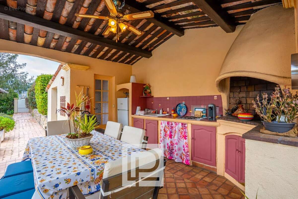 Maison à GRASSE