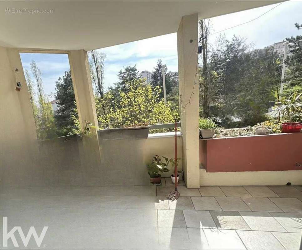 Appartement à LYON-4E
