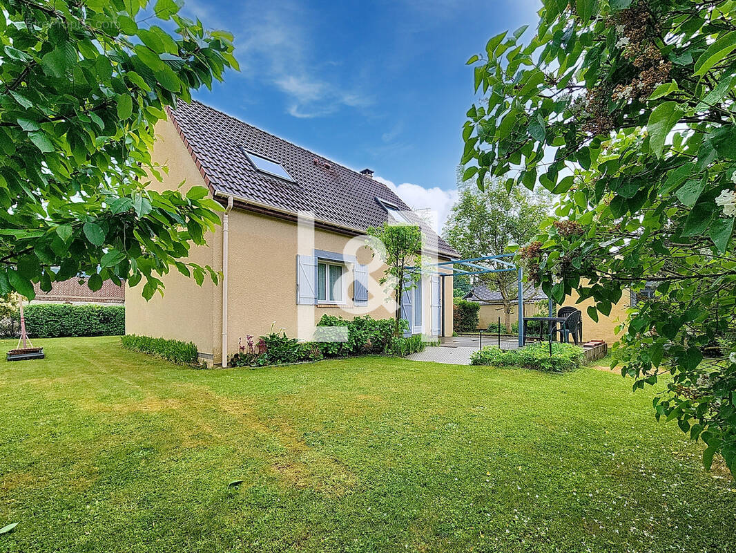 Maison à ROMILLY-SUR-ANDELLE