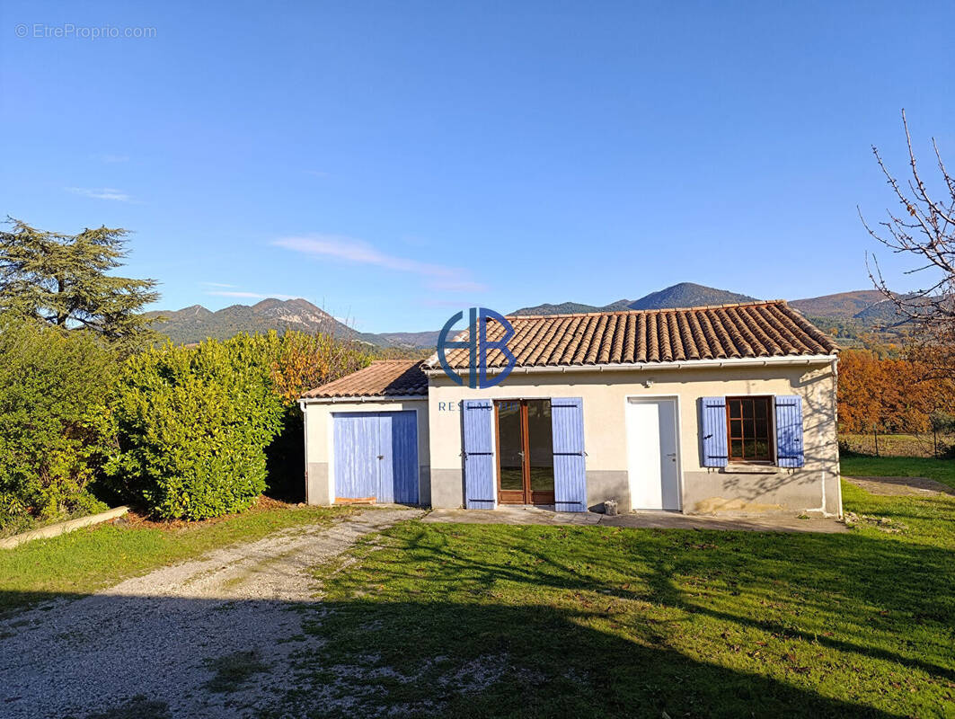 Maison à MIRABEL-AUX-BARONNIES