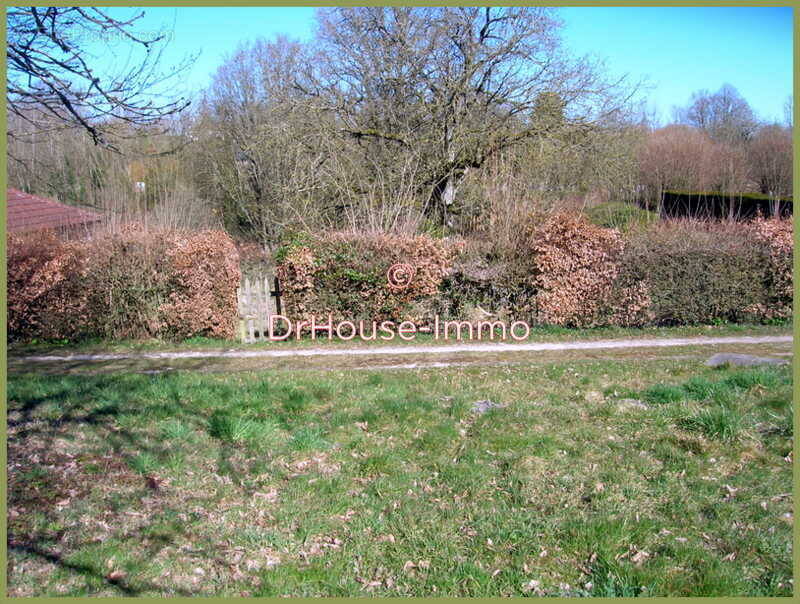 Terrain à CLERMONT-EN-ARGONNE