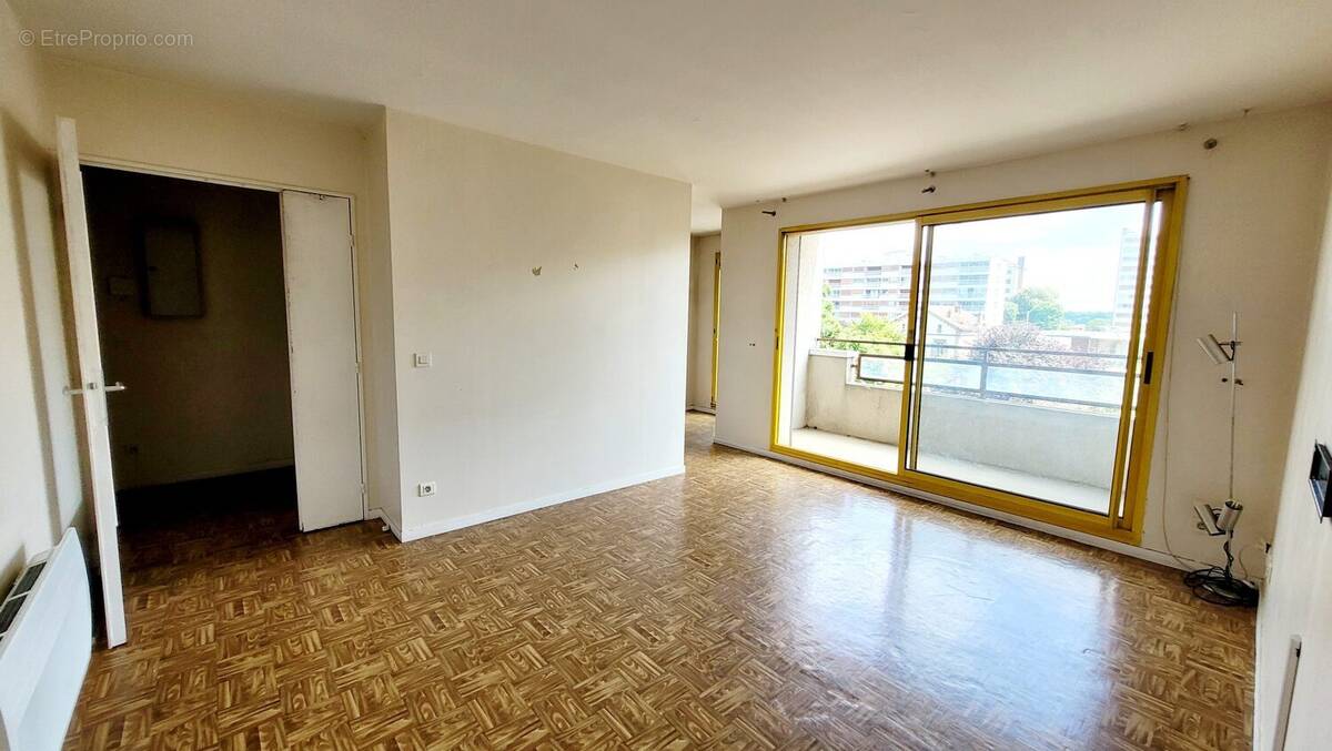 Appartement à JUVISY-SUR-ORGE