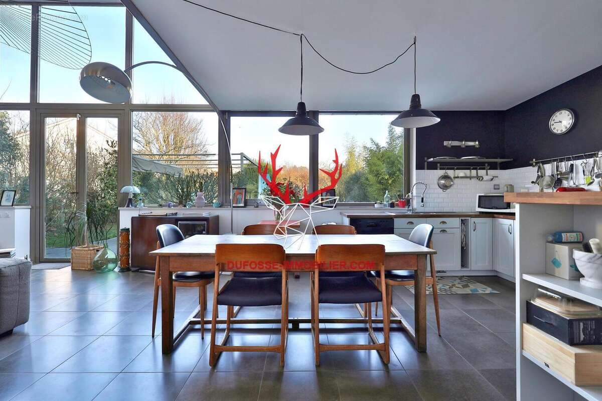 Photo 3 - Maison à LYON-9E