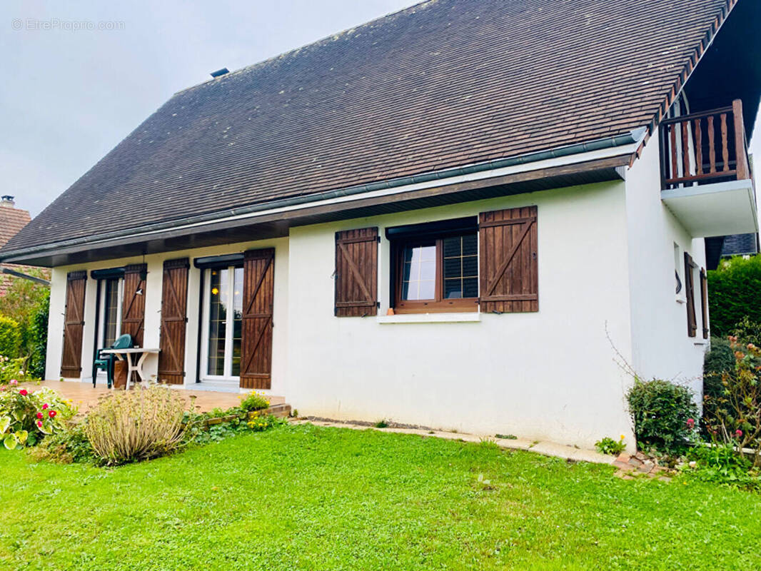 Maison à MONTIVILLIERS