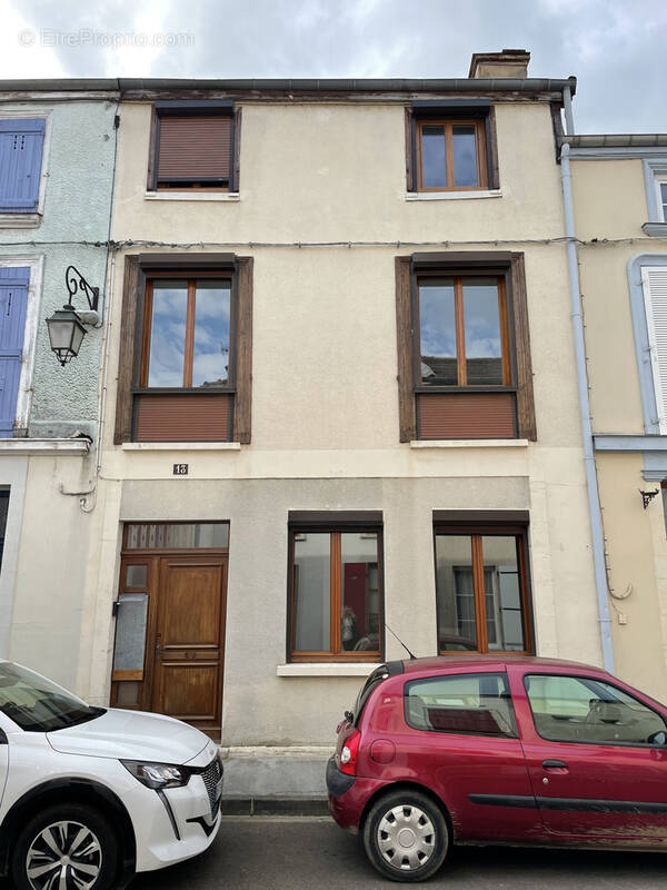 Appartement à BAR-SUR-AUBE